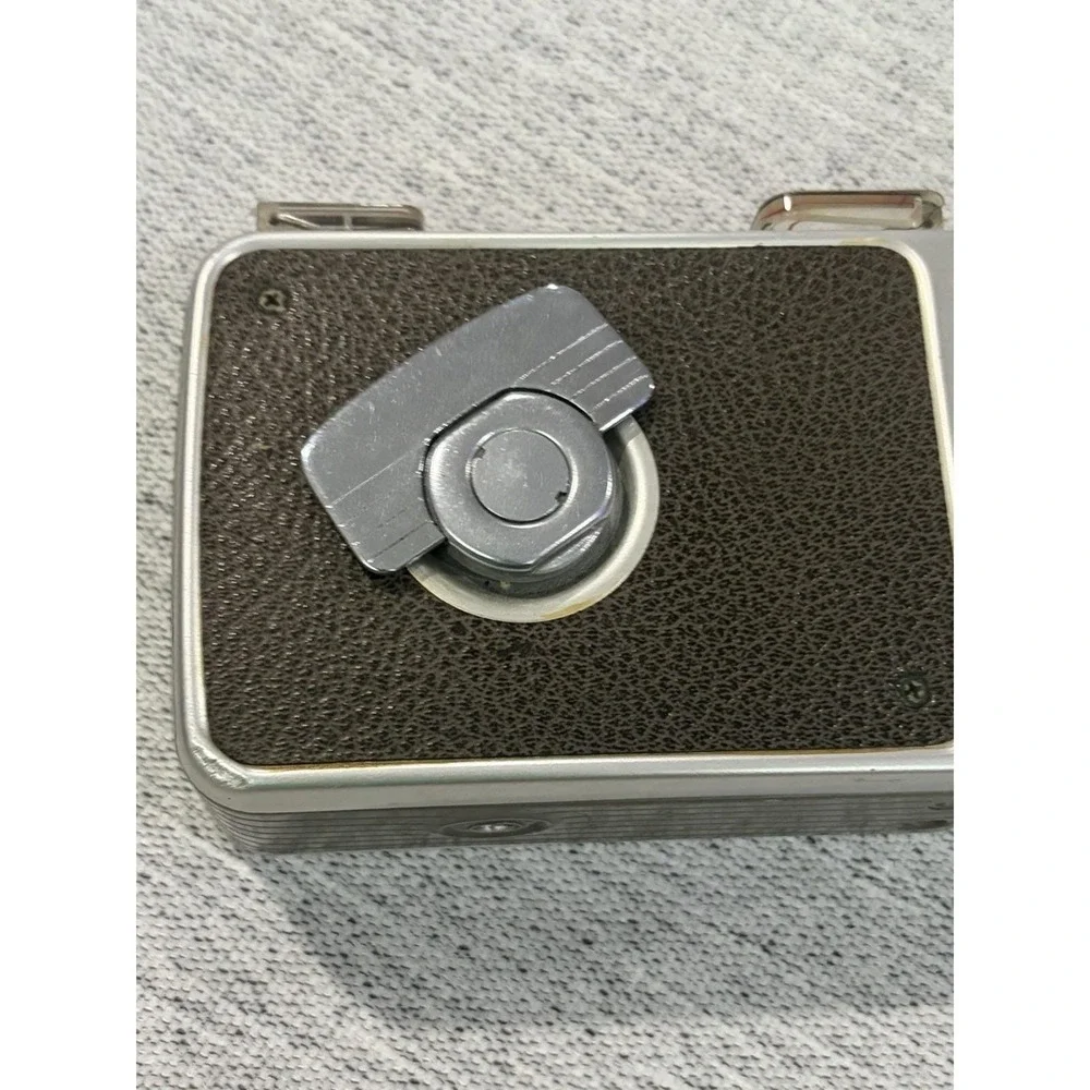Kodak Movie Camera Brownie Turret f/1.9 8mm Silver Brown Vintage‎ 1950s Prop